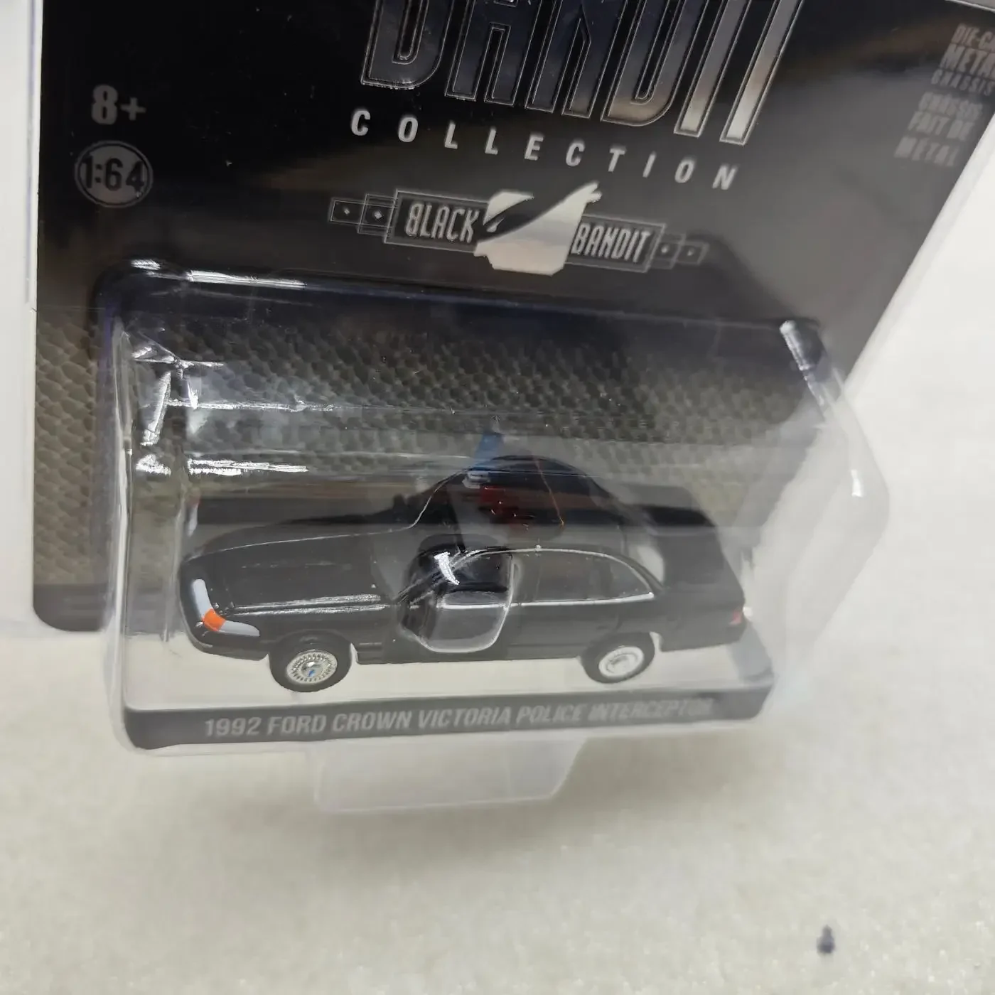 Greenlight 1:64 1992 Ford Crow - Kids Toys Victoria ulasan dan harga